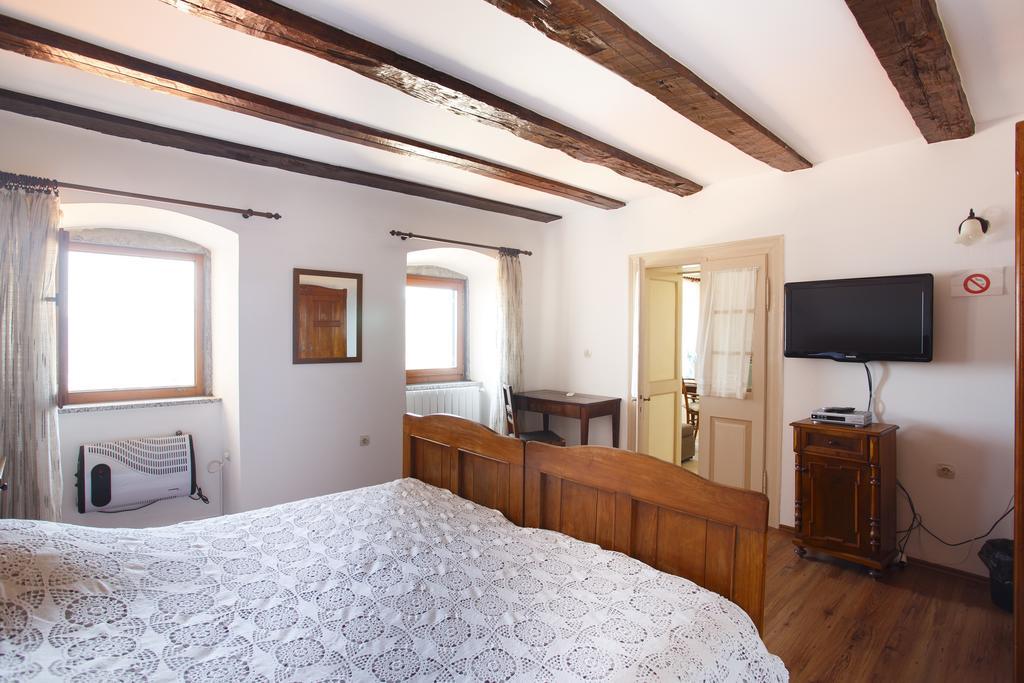 Apartments Villa Kastav In Old Town Center With Sea View And Parking Cameră foto