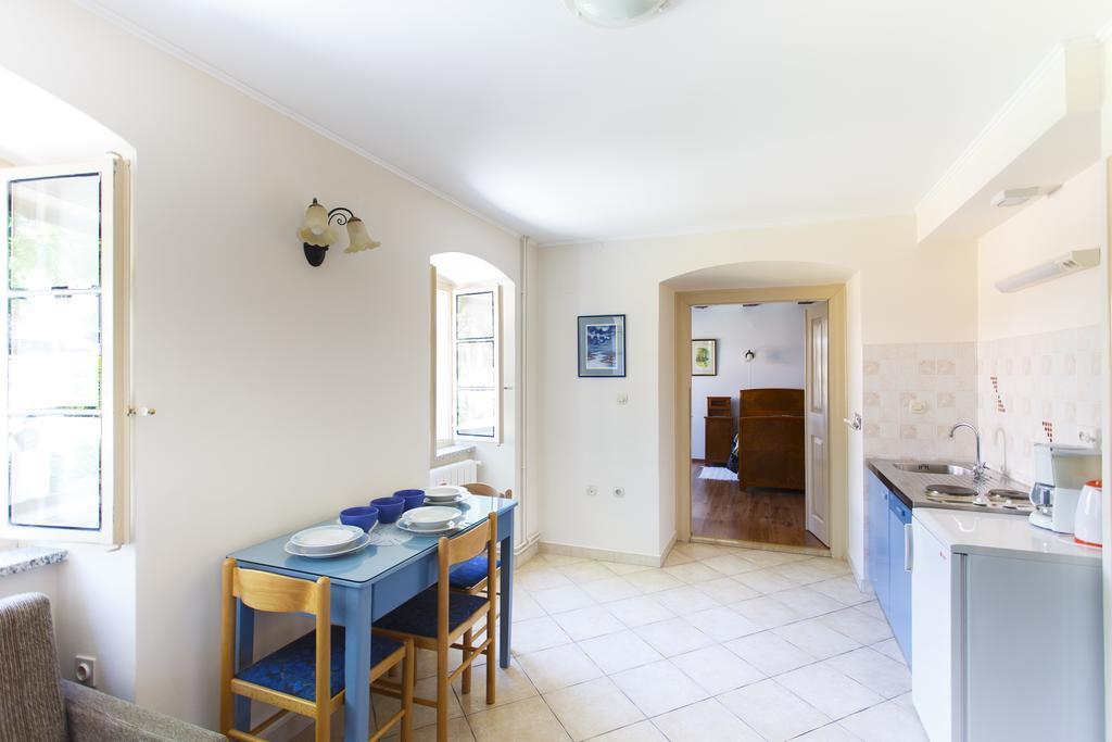 Apartments Villa Kastav In Old Town Center With Sea View And Parking Cameră foto